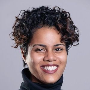 Meet your Posher, Sierra